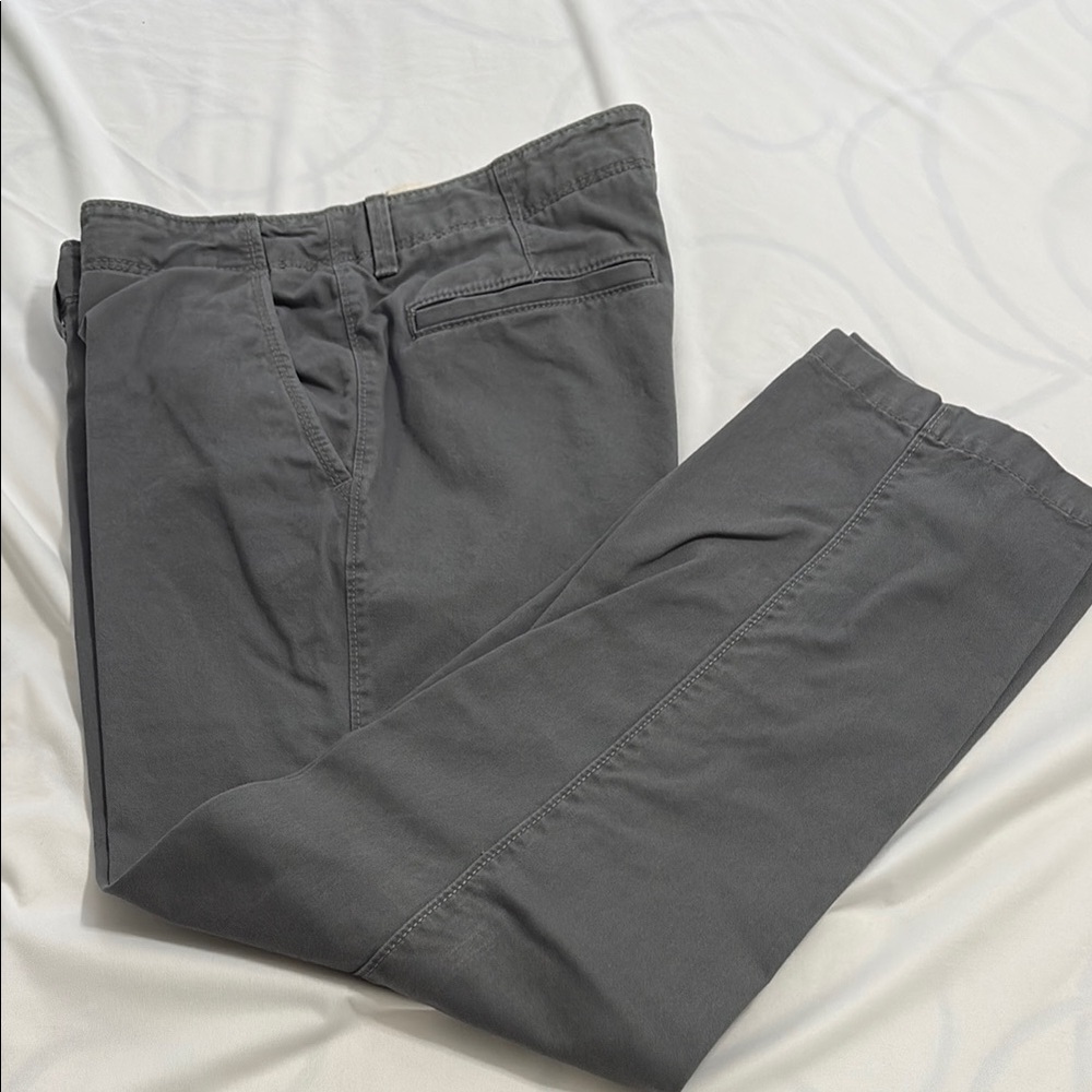 American Eagle Gray Relaxed Straight Pants